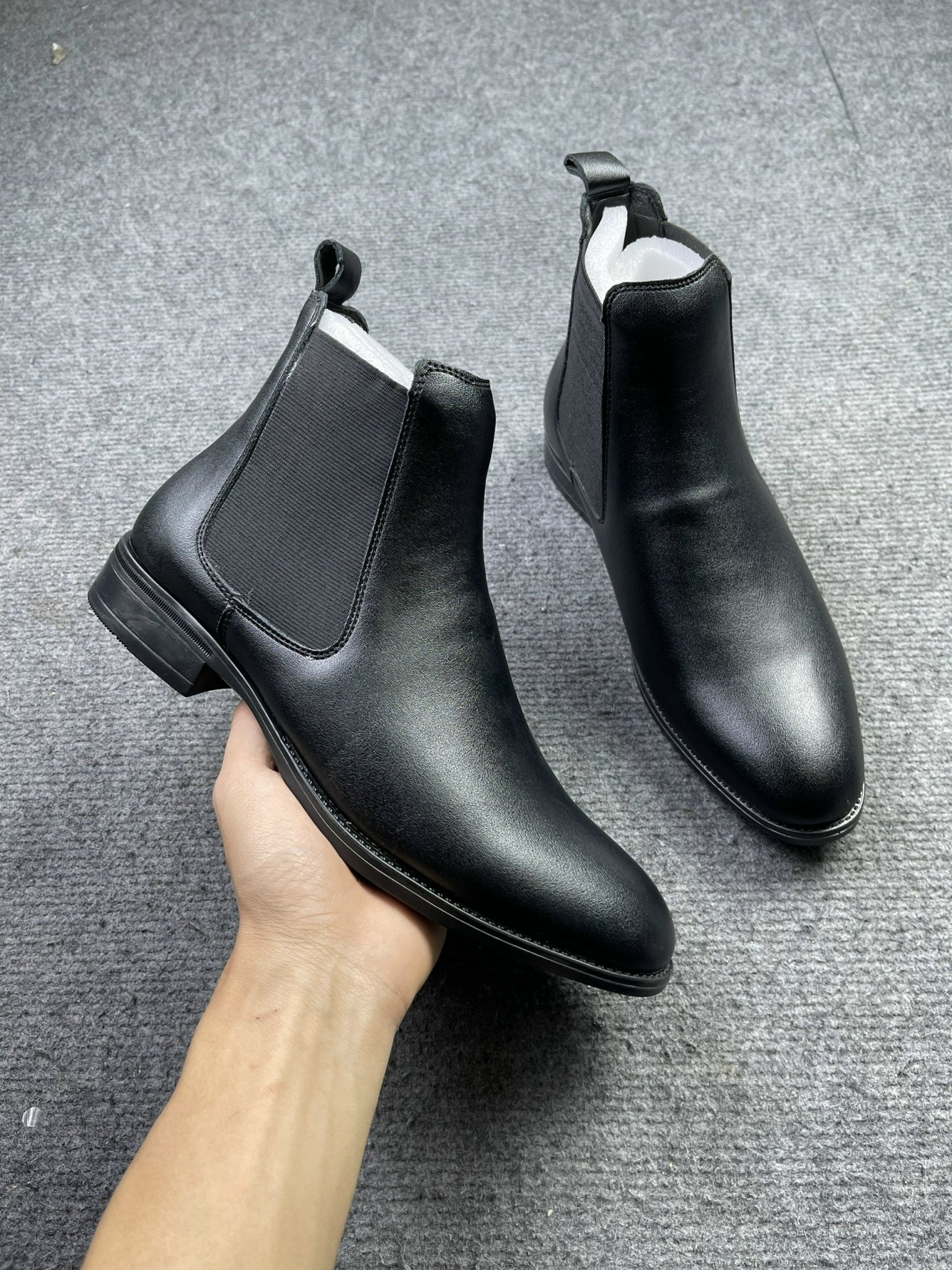 Giày cao cổ nam trắng: 10 mẫu giày boot trắng đẹp