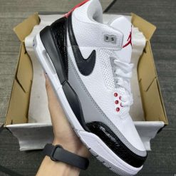 Giày Nike Air Jordan 3 Trắng Gót Đỏ