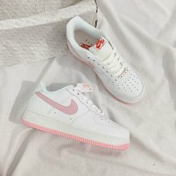 Giày Nike Air Force 1 Valentine’s Day 2022