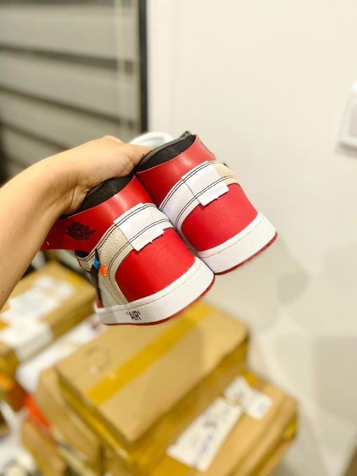 Giày Nike Air Jordan 1 x Off-White ‘Chicago Red’