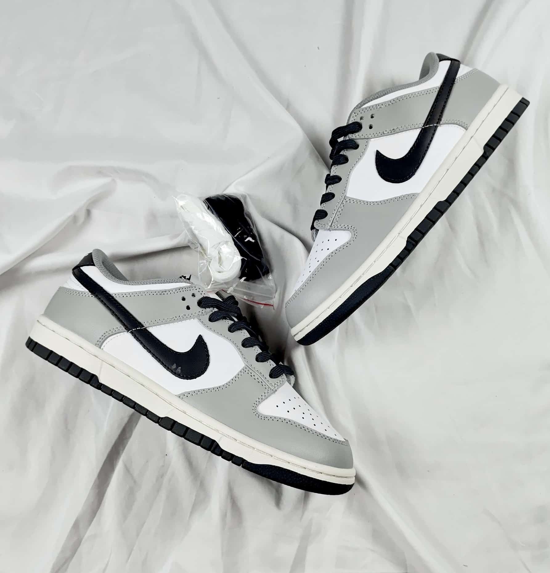 Giày Nike Dunk Low Light Smoke Grey
