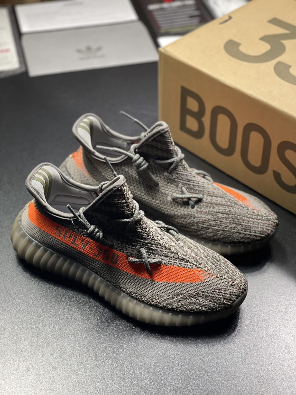 Giày Adidas Yeezy Boost 350 V2 Beluga Reflective Gw1229