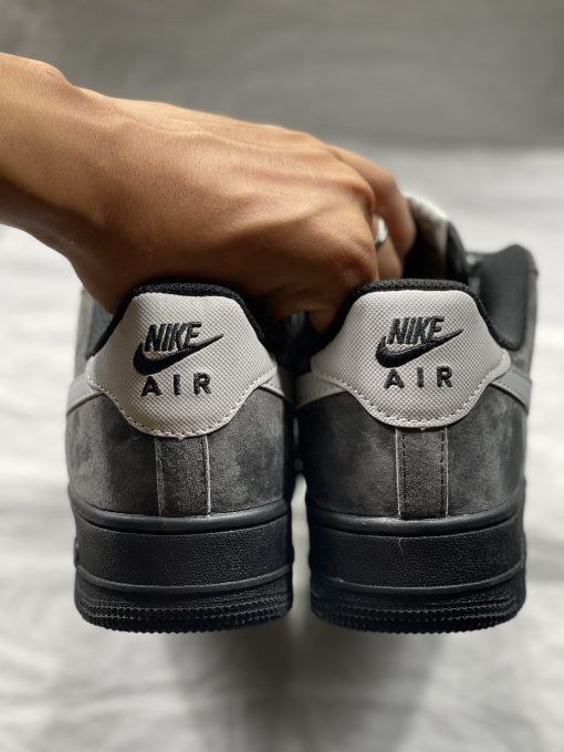 Giày Nike Air Force 1 Da Lộn Đen Xám