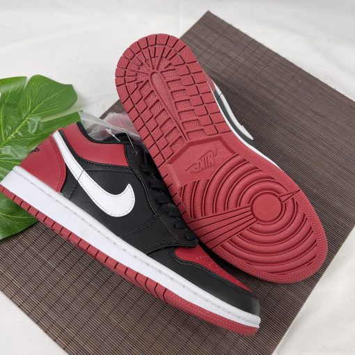 Giày Nike Air Jordan 1 Low Black Red