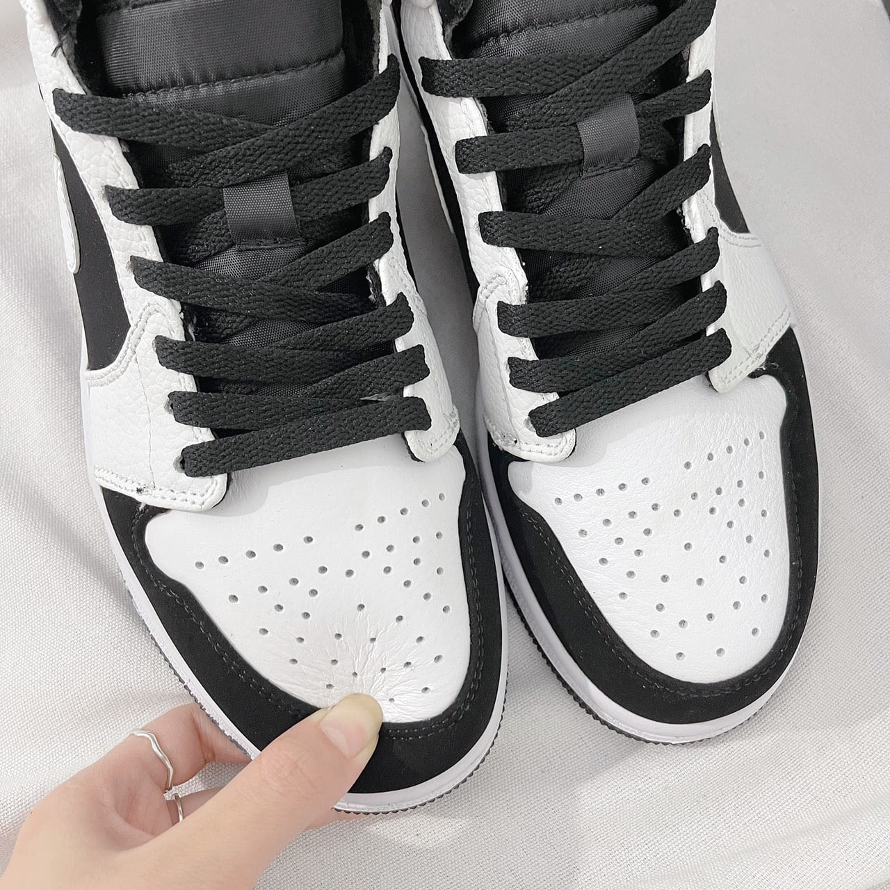 Giày Nike Air Jordan 1 Mid Panda V2