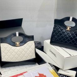 Túi Chanel 31 Mini Shopping Bag – Màu Trắng Đen
