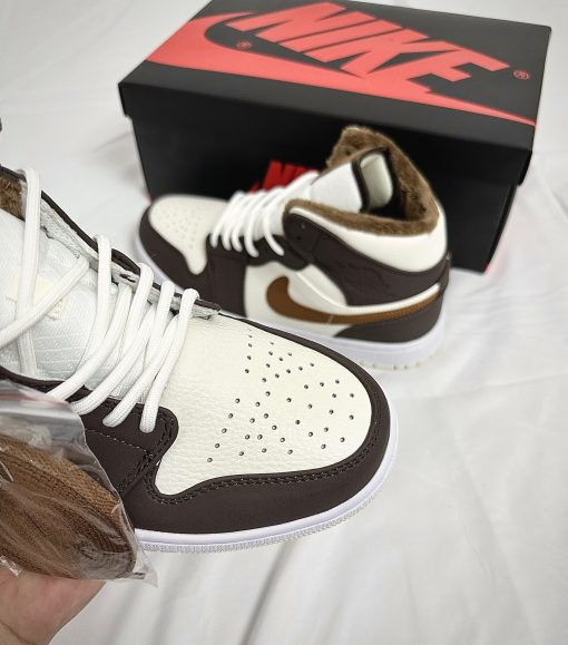 Giày Nike Jordan Chocolate Cổ Cao