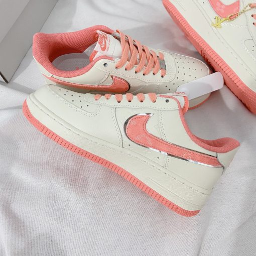 Giày Nike Air Force 1 LV White Pink Silver