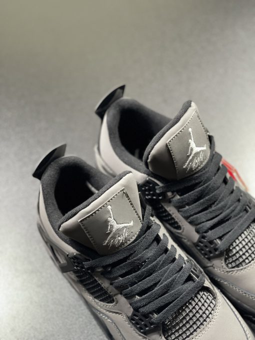 Giày Nike Jordan 4 Travis Scott Sample