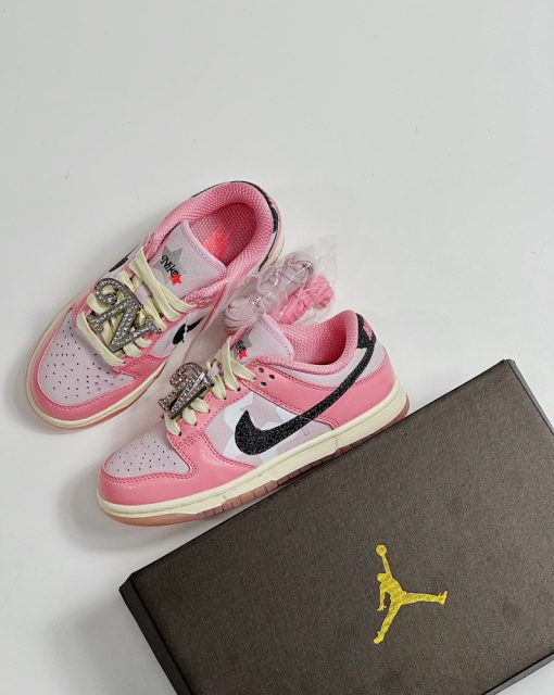 Giày Nike Dunk Low Barbie Pink