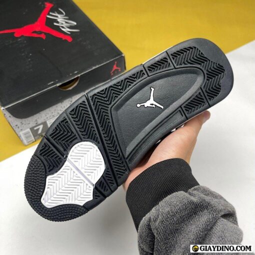 Giày Nike Air Jordan 4 Trắng Đen Nhung