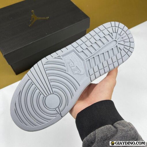 Giày Nike Jordan 1 Trắng Đế Xám