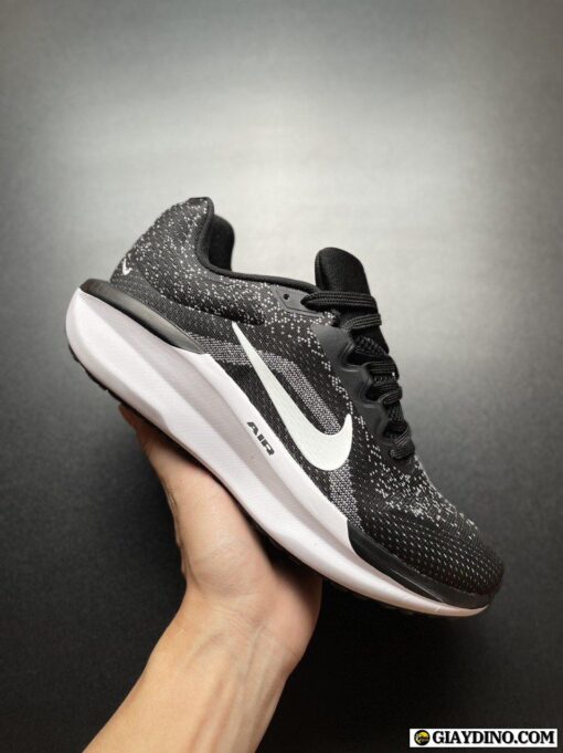 Giày Nike Air Zoom Winflo Đen Đế Trắng