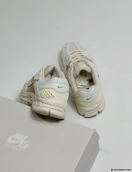 Giày Nike Zoom Vomero 5 Trắng Kem Phối Nâu