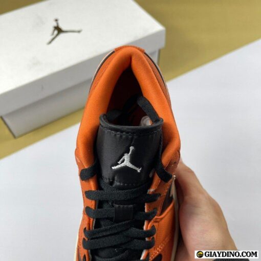 Giày Nike Air Jordan 1 Cổ Thấp Cam Đen