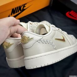 Giày Nike Air Jordan 1 Cream White Trắng Kem