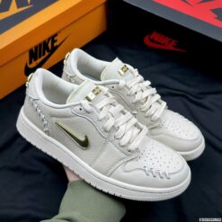 Giày Nike Air Jordan 1 Low Method Of Make Sail