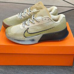 Giày NikeCourt Air Zoom Vapor 11 Nâu Đen