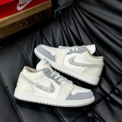 Giay Nike Air Jordan 1 Low Sail Soft Pearl 1 Giày Nike Air Jordan 1 Low Sail Soft Pearl