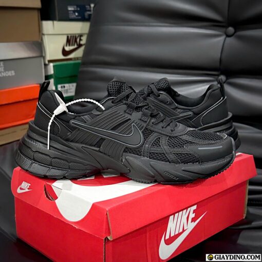 Giày Nike V2K Run Full Đen