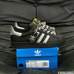 Giày Adidas Superstar Sò Đen Tem Vàng Gót Bạc