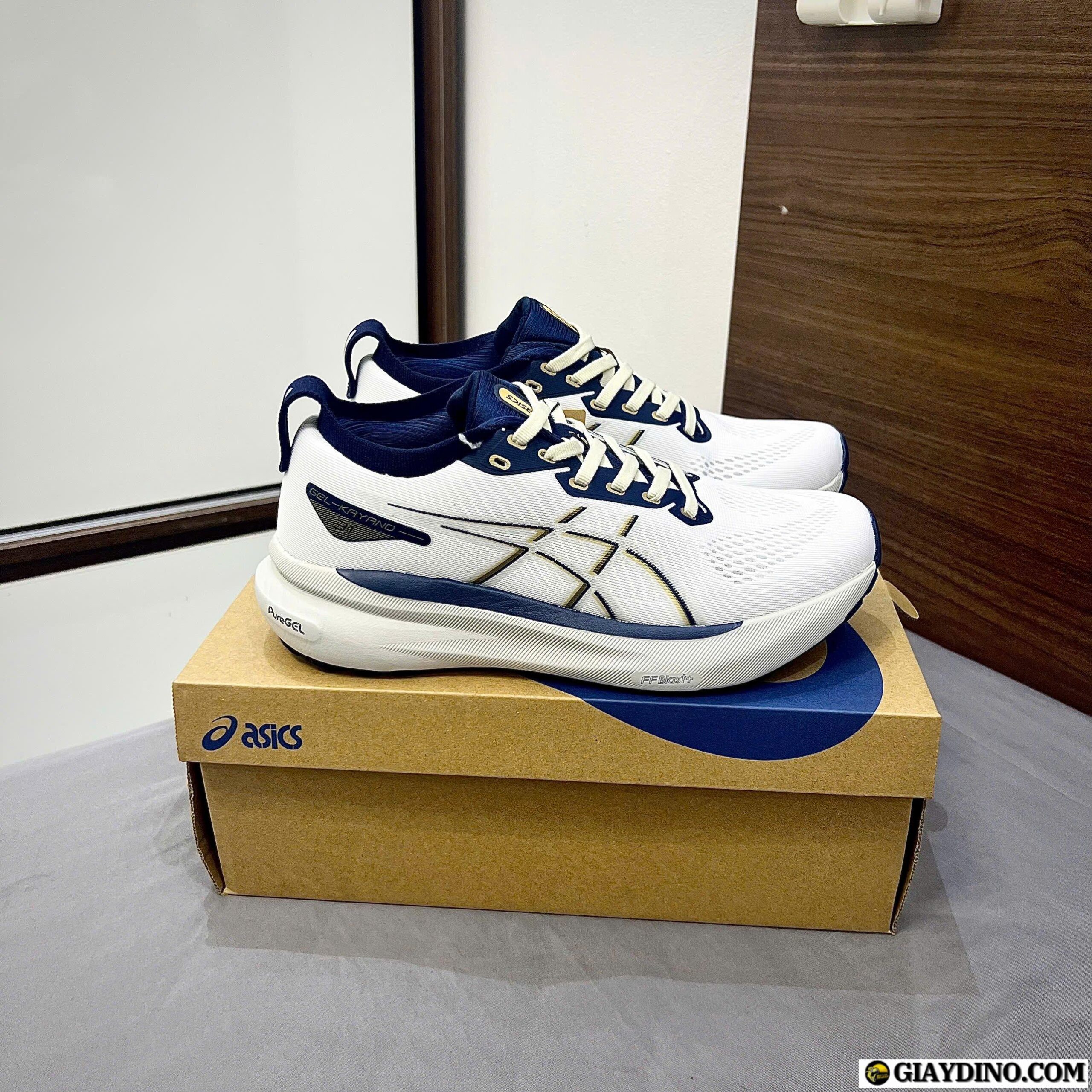 Giày Asics Gel Kayano 31 Pure Gold Trắng Giày Asics Gel Kayano 31 Pure Gold Trắng