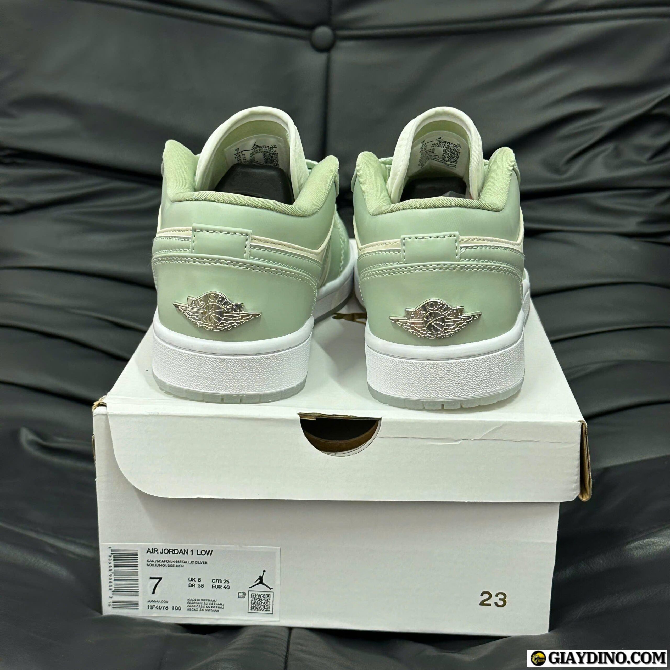 Giày Jordan 1 Seafoam Green Sail Silver Xanh Logo Bạc Giày Jordan 1 Seafoam Green Sail Silver Xanh Logo Bạc