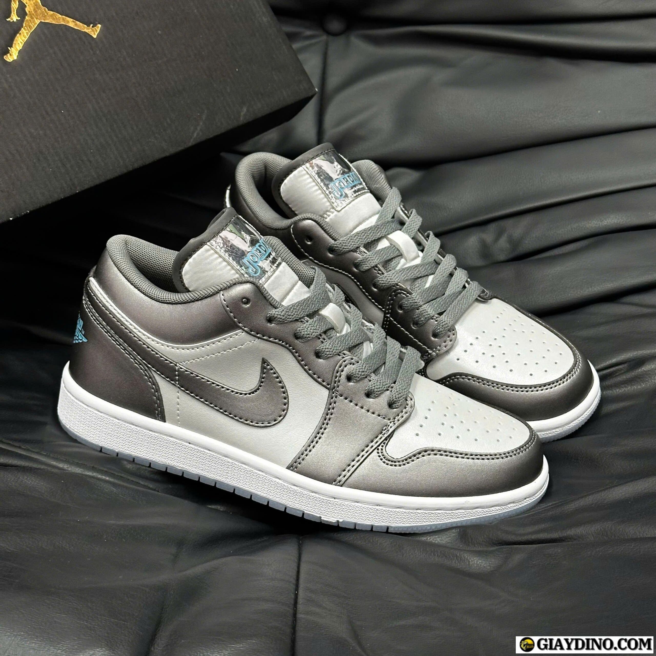 Giày Nike GS Air Jordan 1 Low SE Photon Dust Silver Blue Giày Nike GS Air Jordan 1 Low SE Photon Dust Silver Blue