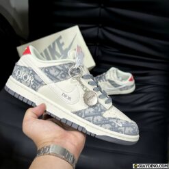 Giay Nike SB Dunk Low Top Dior White Gray Red Giày Nike SB Dunk Low Top Dior White Gray Red
