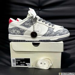 Giay Nike SB Dunk Low Top Dior Xam Hoa Tiet Giày Nike SB Dunk Low Top Dior Xám Họa Tiết