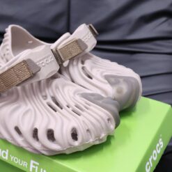 Dep Suc Crocs Salehe Bembury Pollex Clog Horchata Coffee Dép Sục Crocs Salehe Bembury Pollex Clog Horchata Coffee