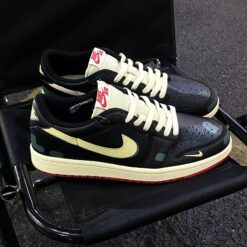 Giay Air Jordan 1 Low OG x Nigel Sylvester Better With Time Kem Den Hoa Tiet Giày Air Jordan 1 Low OG x Nigel Sylvester Better With Time Kem Đen Họa Tiết