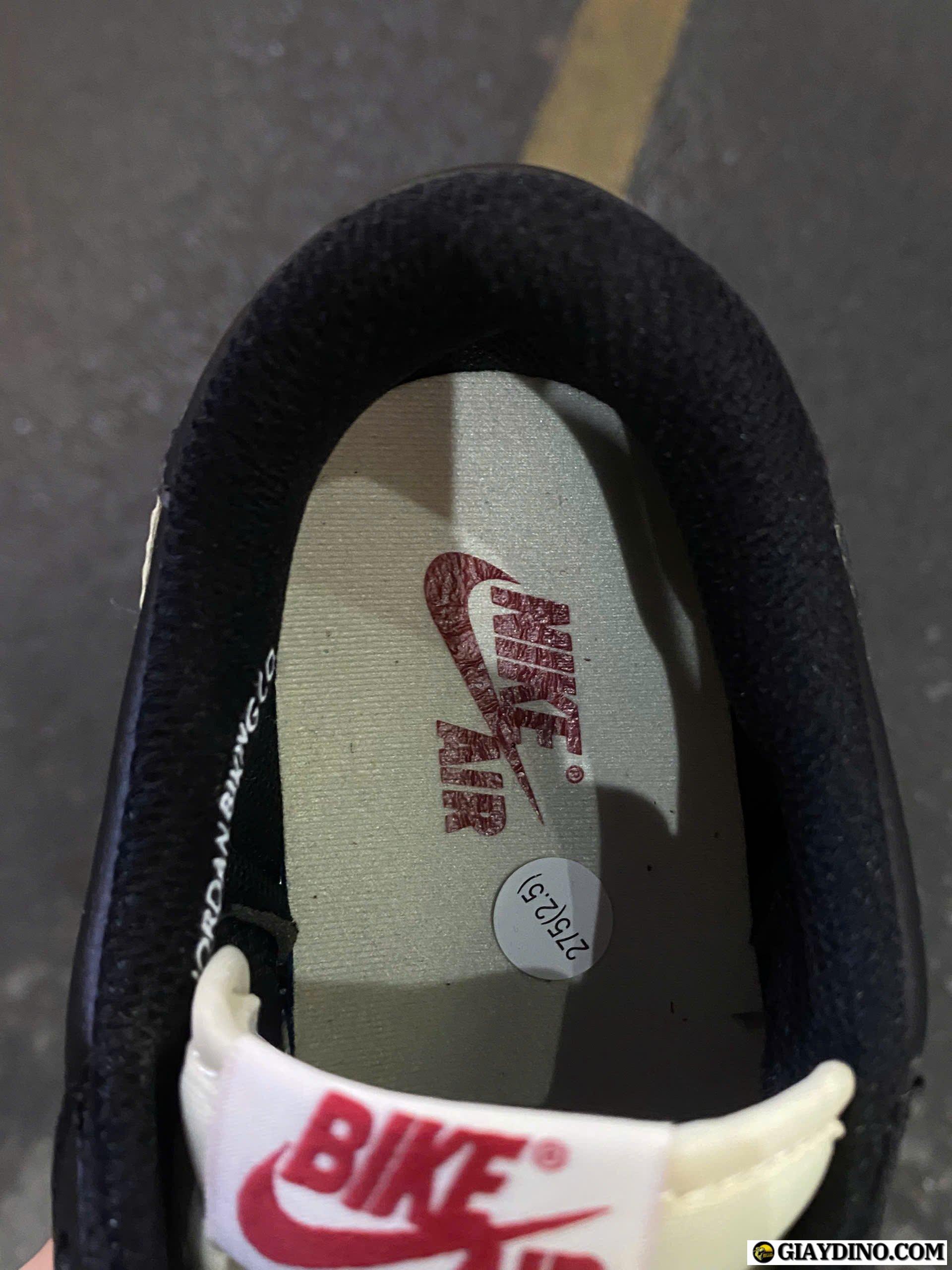 Giày Nike Air Jordan 1 Kem Đen Họa Tiết Giày Nike Air Jordan 1 Kem Đen Họa Tiết