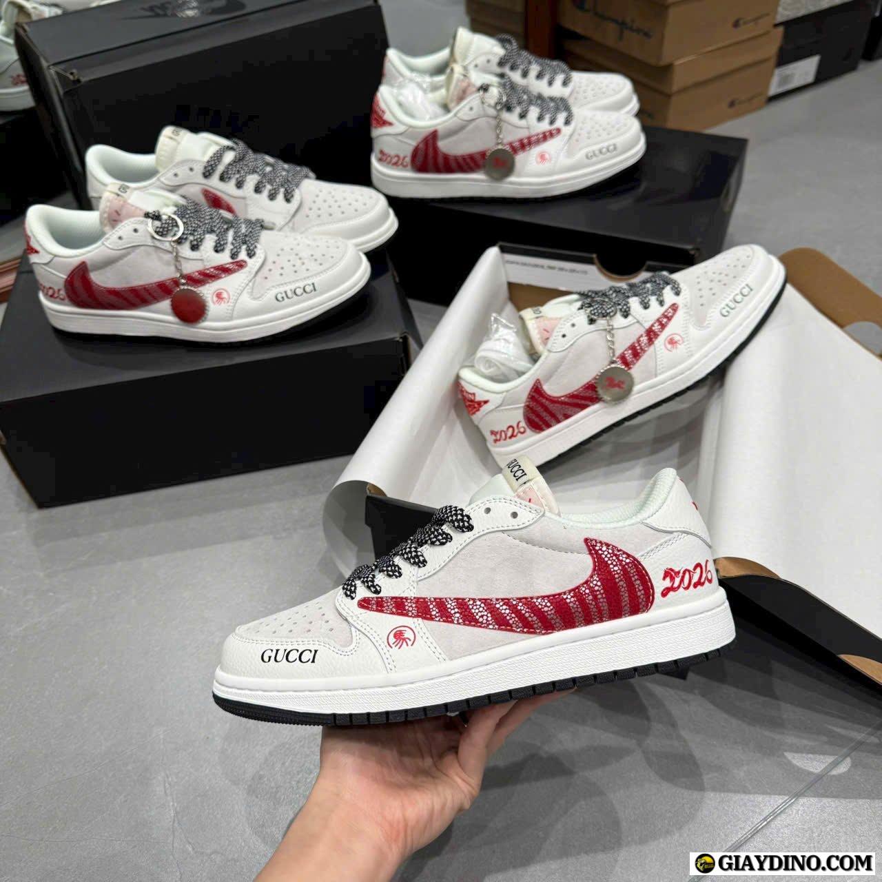 Giày Nike Air Jordan 1 Low Travis Scott GC 2026 Trắng Đỏ Giày Nike Air Jordan 1 Low Travis Scott GC 2026 Trắng Đỏ