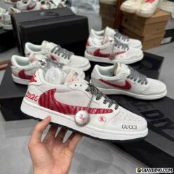 Giay Nike Air Jordan Low Travis Scott Gucci 2026 Trang Do Giày Nike Air Jordan Low Travis Scott Gucci 2026 Trắng Đỏ