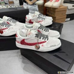 Giay Nike Air Jordan Low Travis Scott Gucci 2026 White Red Giày Nike Air Jordan Low Travis Scott Gucci 2026 White Red