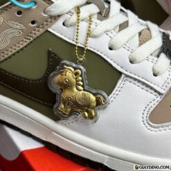 Giay Nike Dunk Low Pegasus Year Of The Horse CNY 2026 Giày Nike Dunk Low Pegasus Pack Linen Phantom IQ1118-220