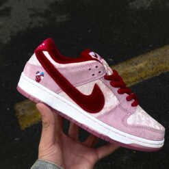 Giay Nike Dunk Low SB StrangeLove Hong Giày Nike Dunk Low SB StrangeLove Hồng