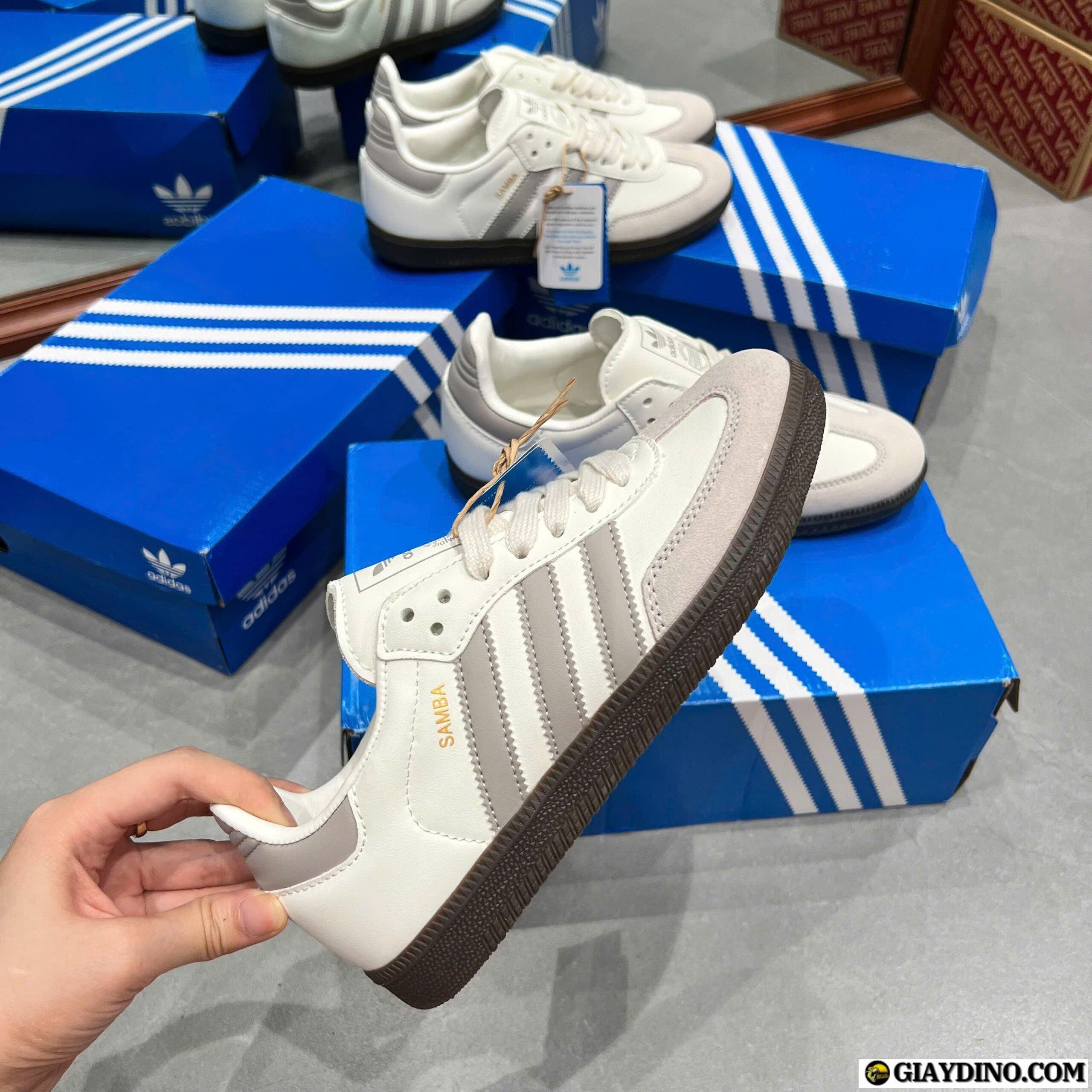 Giày Adidas Samba OG Màu Trắng Xám Giày Adidas Samba OG Màu Trắng Xám