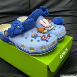 Dep Crocs Classic Clog Zootopia Xanh Duong Dép Crocs Classic Clog Disney Zootopia 2 211749-90H