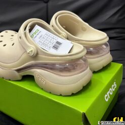Dep Crocs Super Bae Mau Trang Kem De Cao Dép Crocs Super Bae Clog Summit White 212811-2MD
