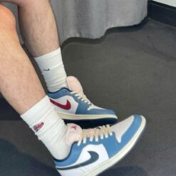 Giay Nike Air Jordan 1 Low Motion Xanh Duong Co Thap Giày Nike Air Jordan 1 Low Motion Xanh Dương Cổ Thấp