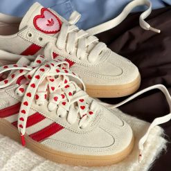 Giay Nu Adidas Originals Handball Spezial Valentines Day Cream White Trang Kem Giày Nữ Adidas Originals Handball Spezial Valentines Day Cream White Trắng Kem