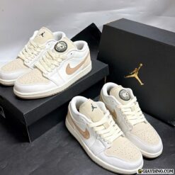 Giay Sneaker Nike Air Jordan 1 Low Trang Kem Giày Sneaker Nike Air Jordan 1 Low Trắng Kem