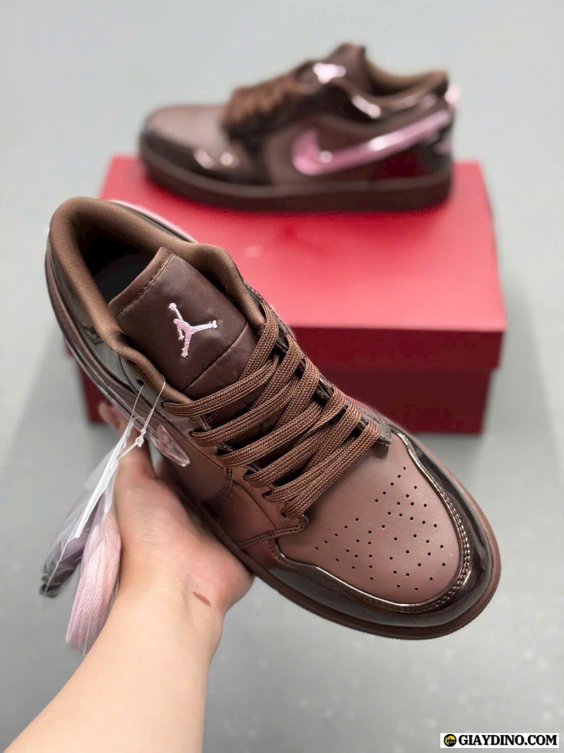 Giày Sneaker Nike Air Jordan 1 Low Valentine’s Day Chocolate Giày Sneaker Nike Air Jordan 1 Low Valentine’s Day Chocolate