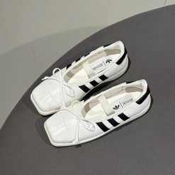 Giay Adidas Superstar Jennie Fullbox Trang Den Giày Adidas Superstar Jennie Fullbox Trắng Đen