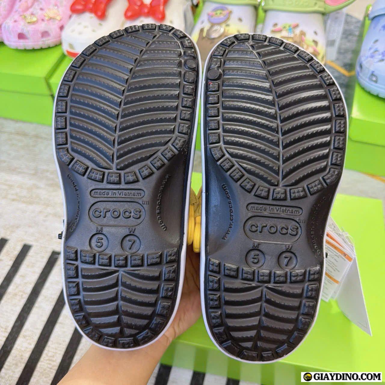 Giày Dép Crocs One Piece Luffy Đỏ Vàng Giày Dép Crocs One Piece Luffy Đỏ Vàng