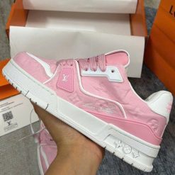 Giay LV Trainer 54 Pink White Chuan Form e1793280530267 Giày LV Trainer 54 Pink White Chuẩn Form