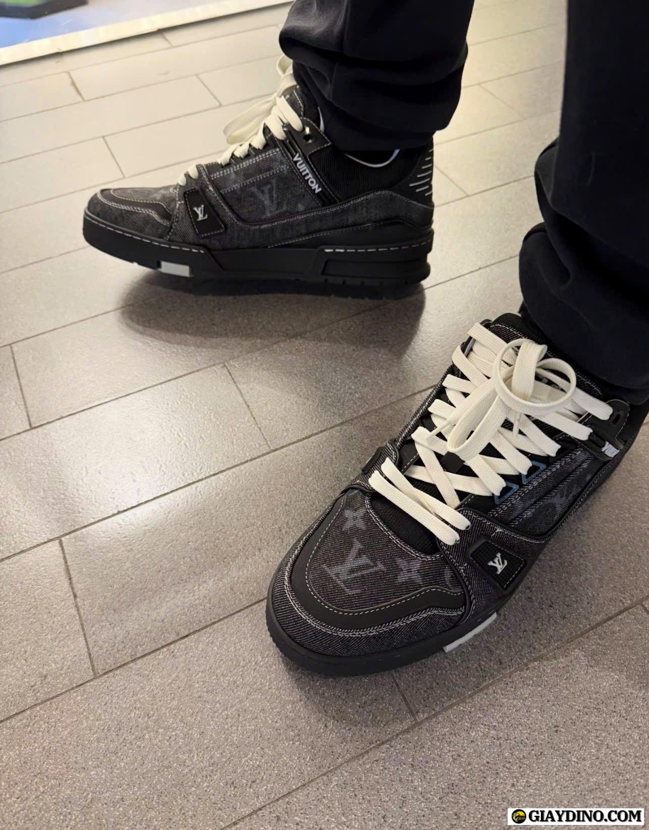 Giày Louis Vuitton LV Trainer Giá Ưu Đãi Giày Louis Vuitton LV Trainer Giá Ưu Đãi